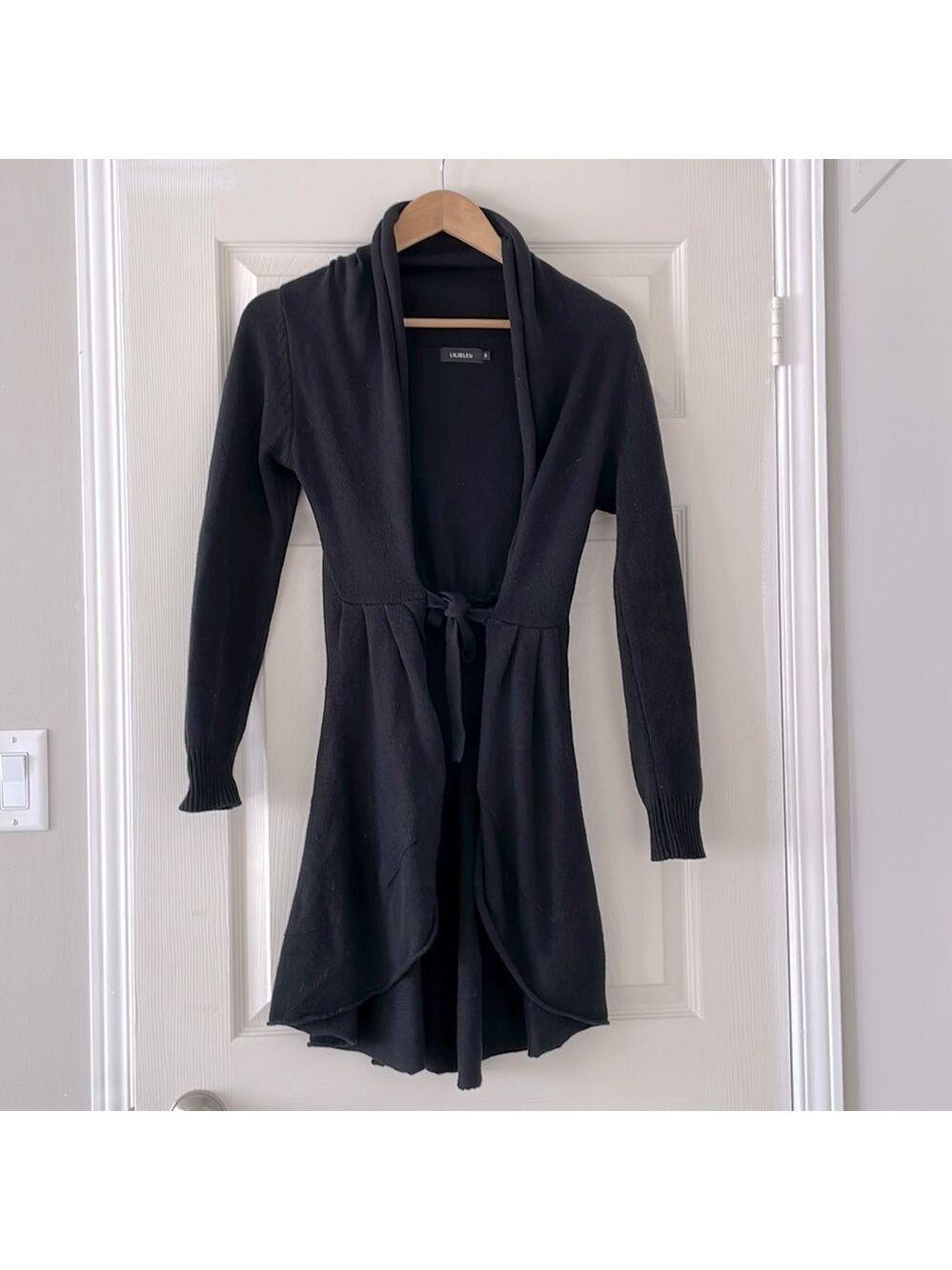 Lilibleu Black Tie Waist Sweater Small